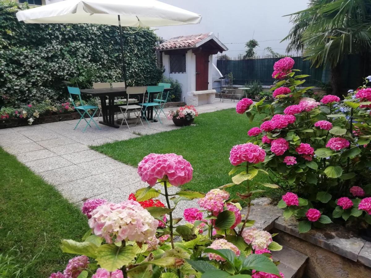 Appartamento Emma e Silvio Desenzano del Garda Esterno foto